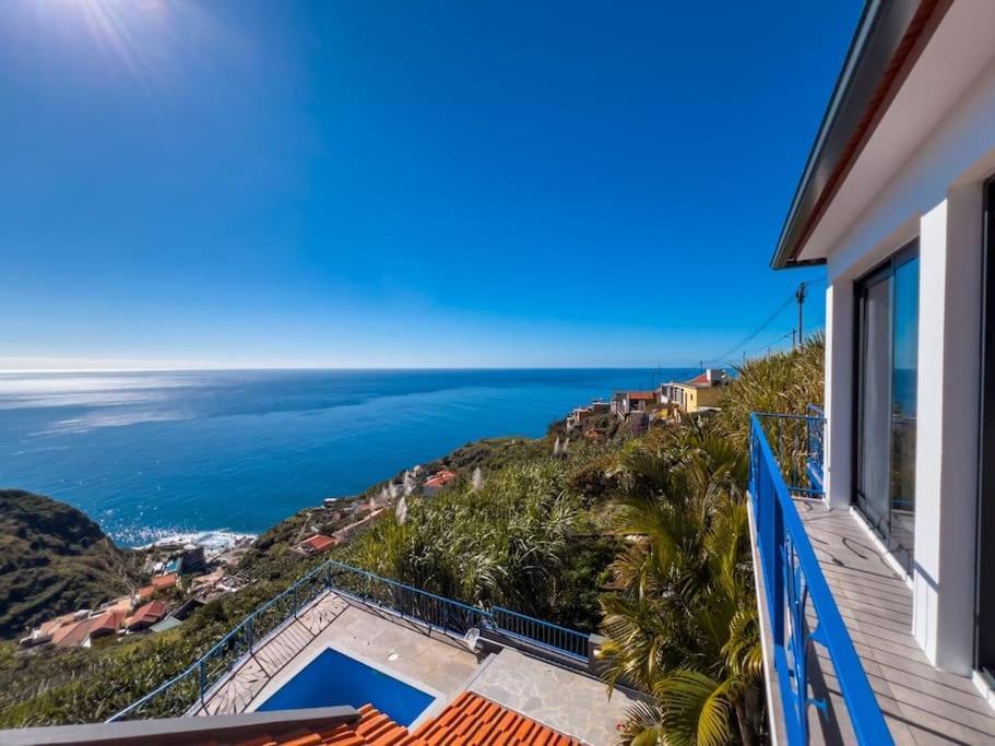 Guestready - A Marvellous Stay In Calheta 칼례타 외부 사진