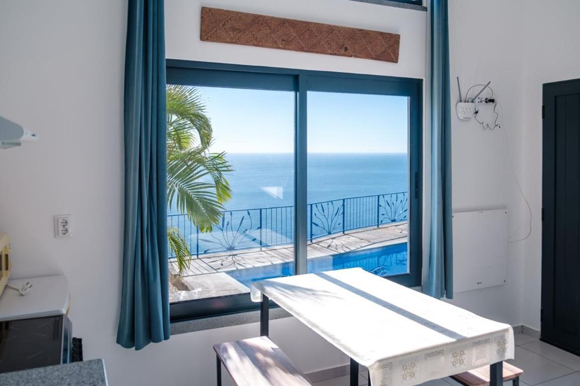 Guestready - A Marvellous Stay In Calheta 칼례타 외부 사진